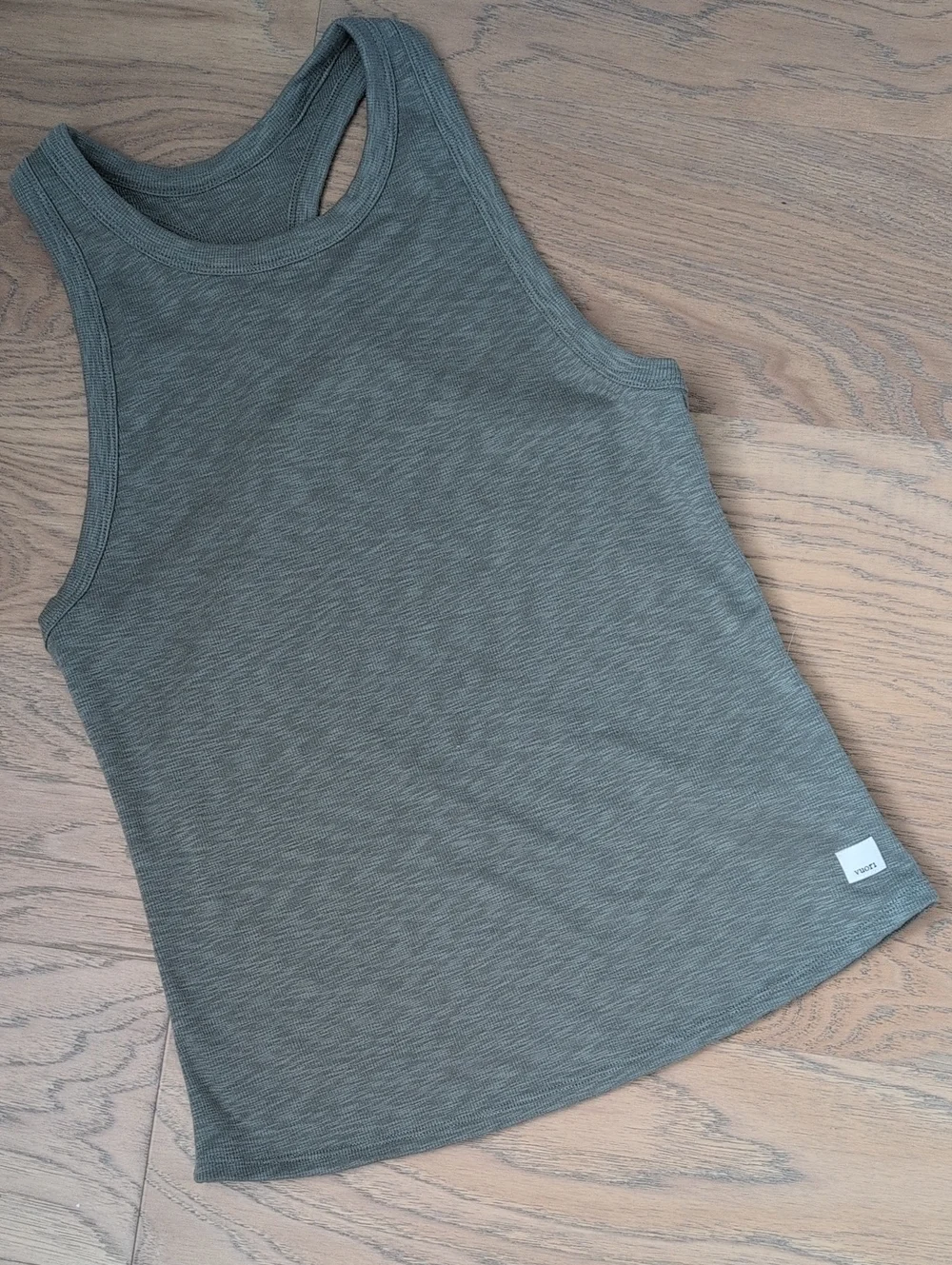 Vuori Sunrise Women’s Tank Top - Sage Green size M - Picture 1 of 5